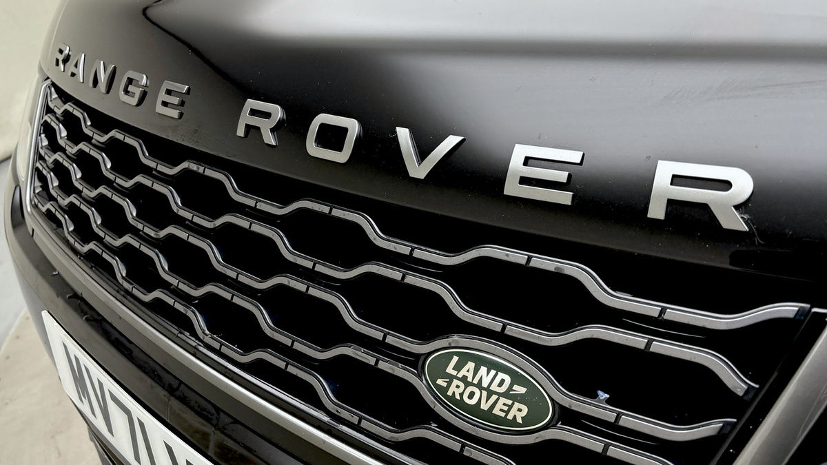 Land Rover Range Rover Sport Image 24