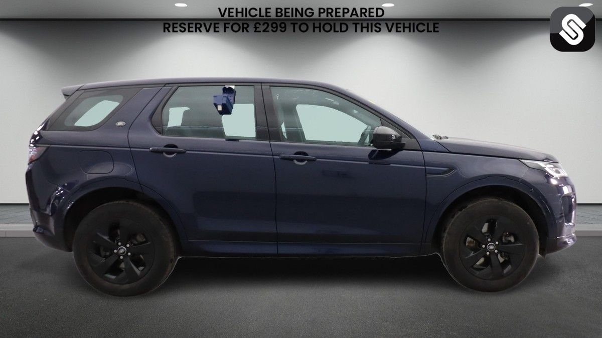 Land Rover Discovery Sport Image 5