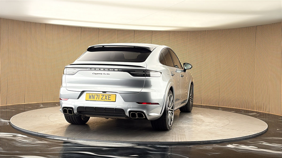 More views of Porsche Cayenne