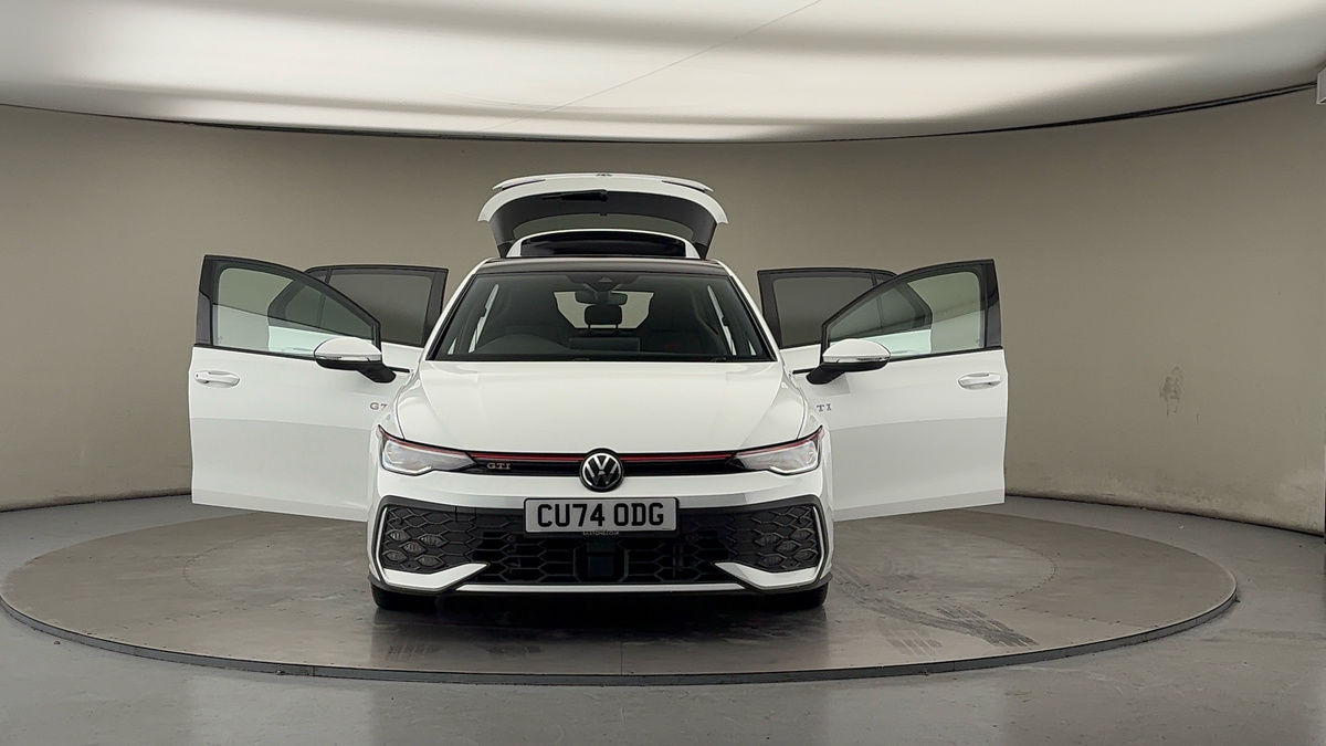 More views of Volkswagen Golf