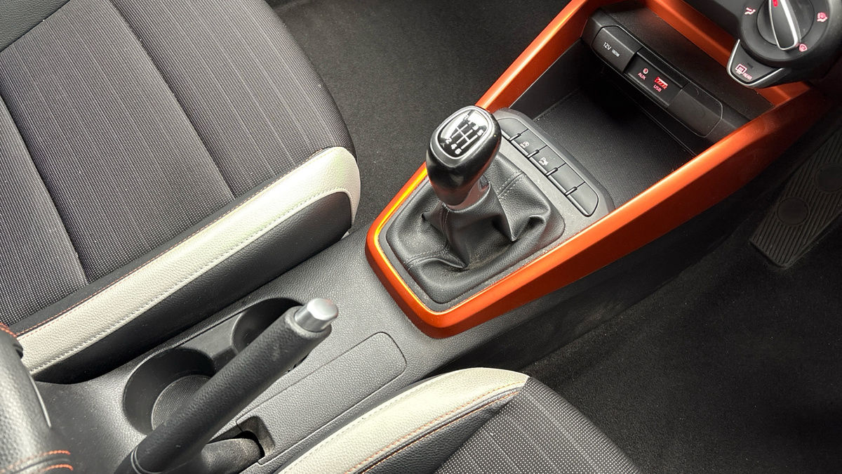 Kia Stonic Image 18