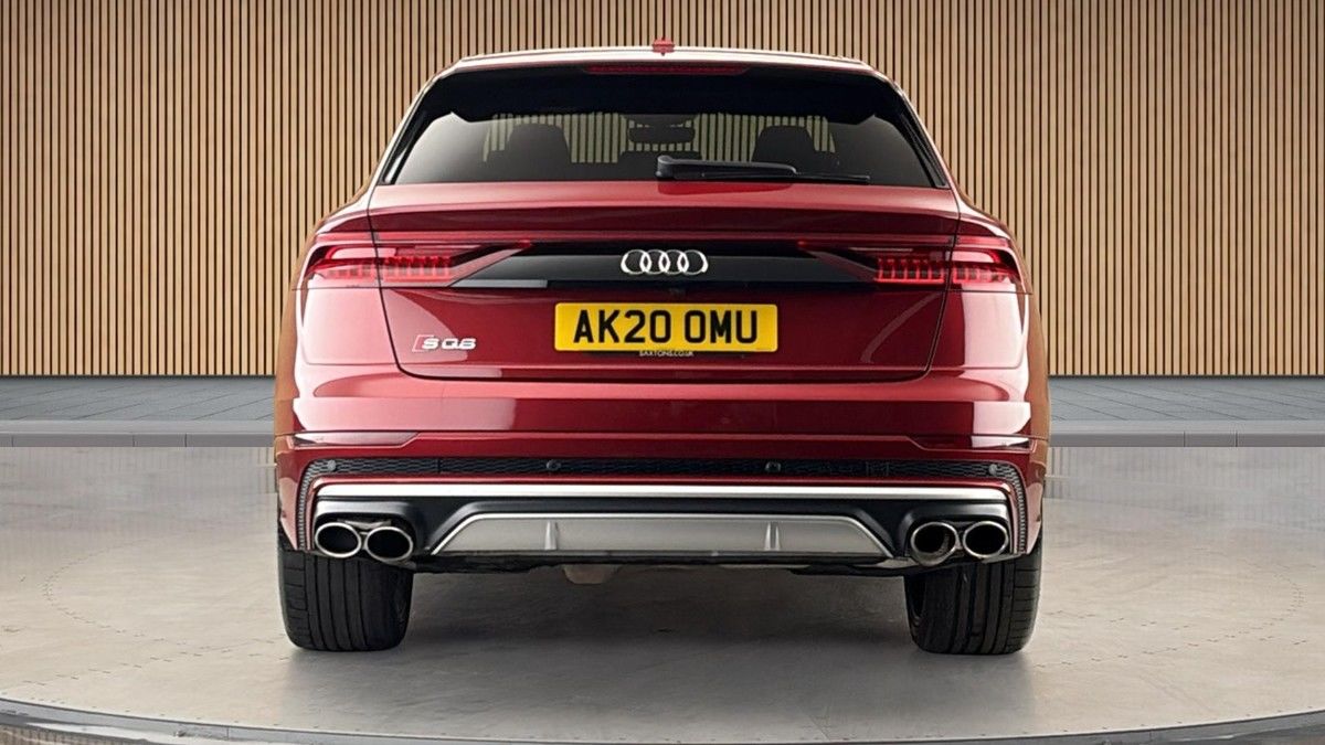 Audi SQ8 Image 4