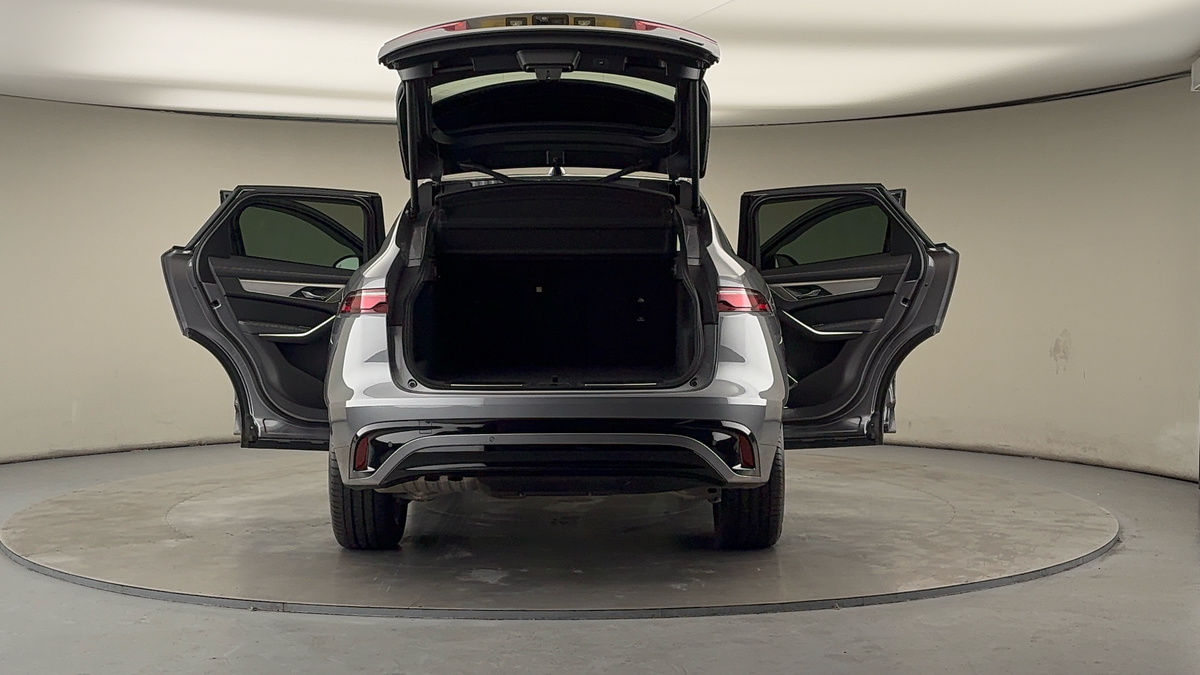 More views of Jaguar F-PACE