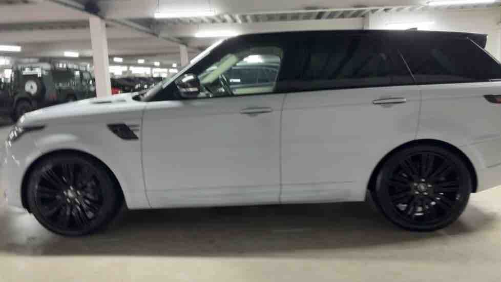 More views of Land Rover Range Rover Sport