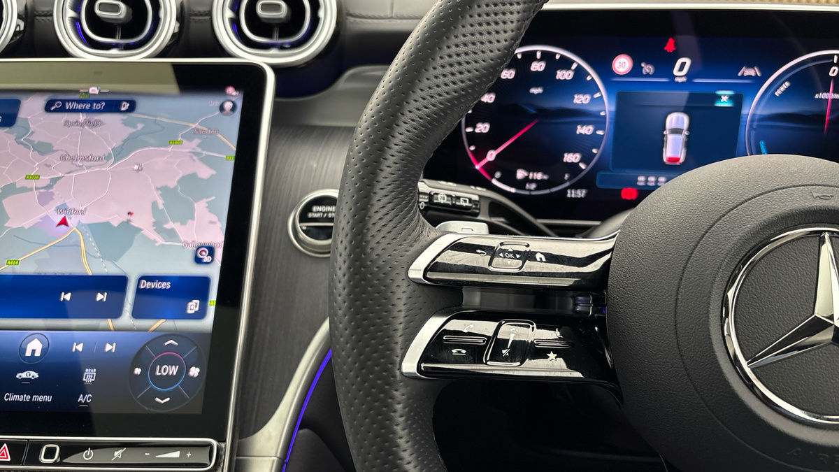 Mercedes-Benz GLC Image 13