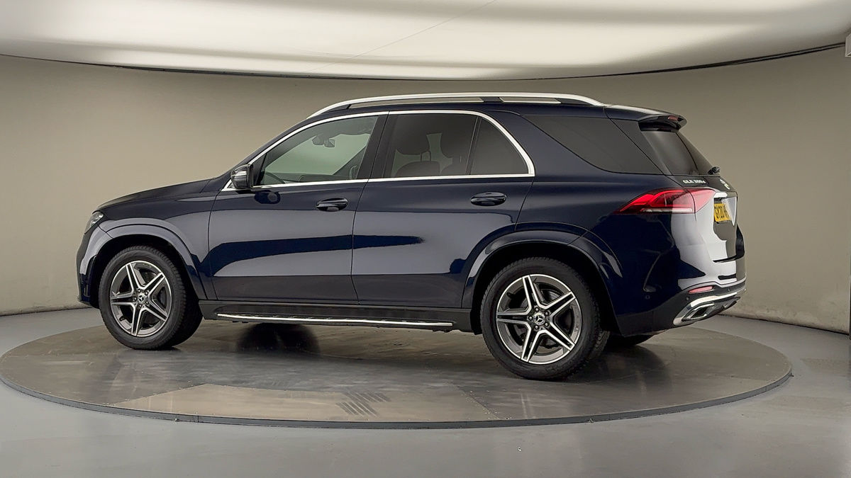 More views of Mercedes-Benz GLE