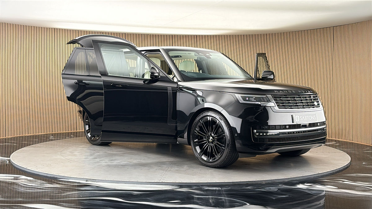 More views of Land Rover Range Rover