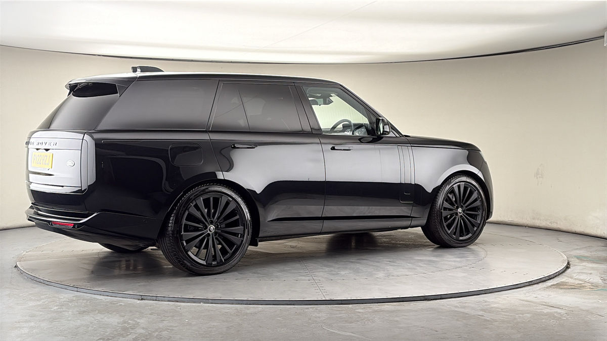 More views of Land Rover Range Rover