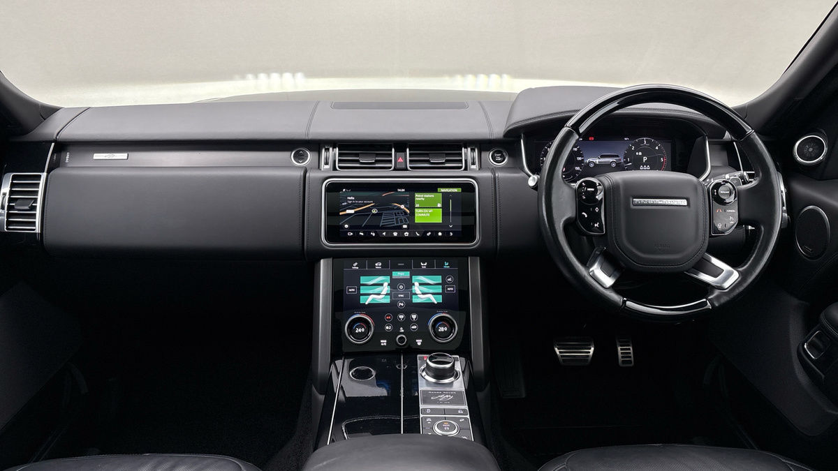 Land Rover Range Rover Image 12