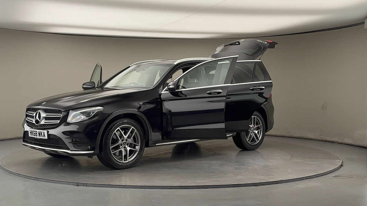 Mercedes-Benz GLC Image 22