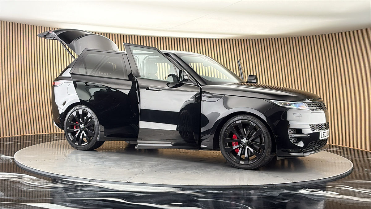 More views of Land Rover Range Rover Sport