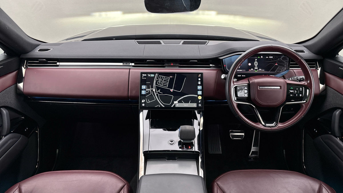 Land Rover Range Rover Sport Image 12
