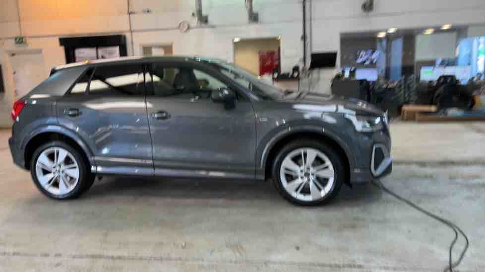 More views of Audi Q2