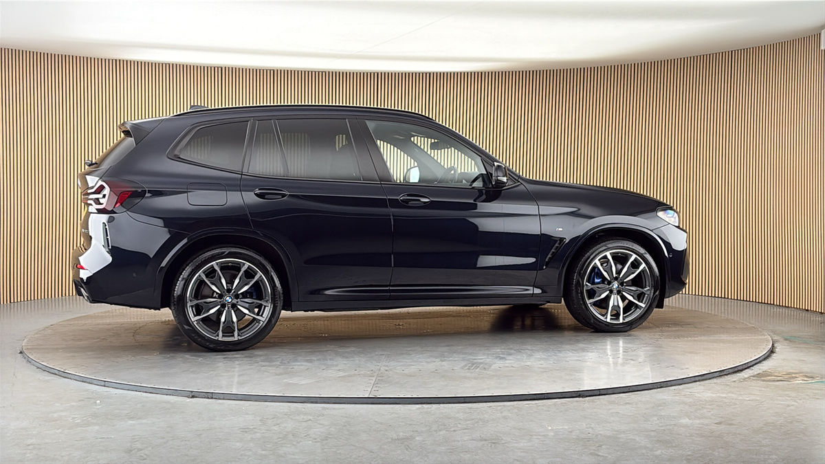 More views of BMW X3