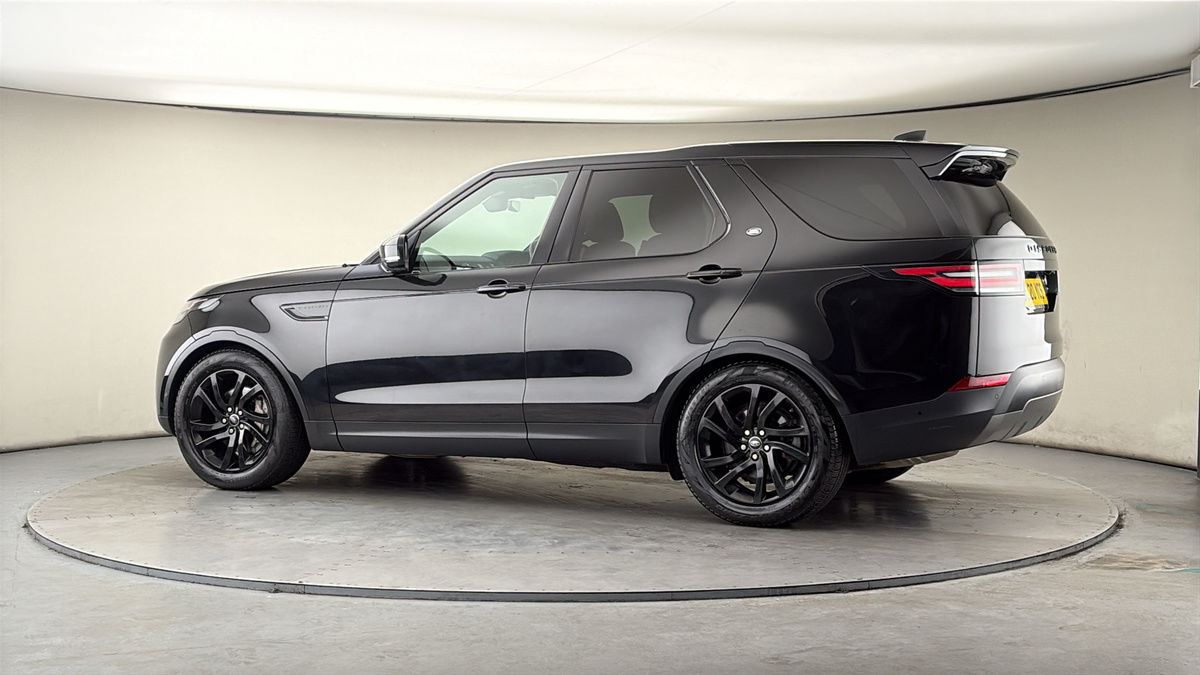More views of Land Rover Discovery