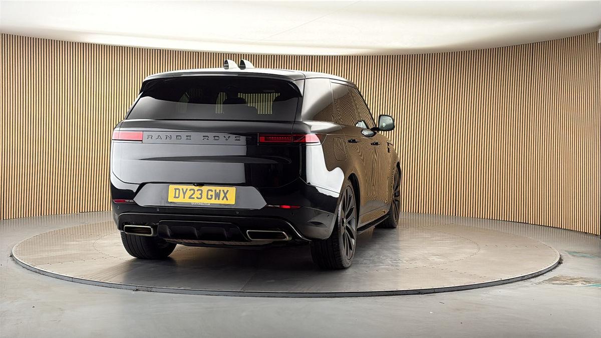More views of Land Rover Range Rover Sport