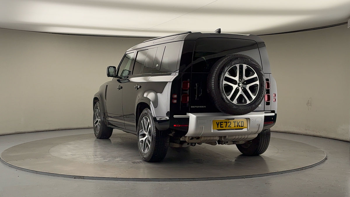 More views of Land Rover Defender 110