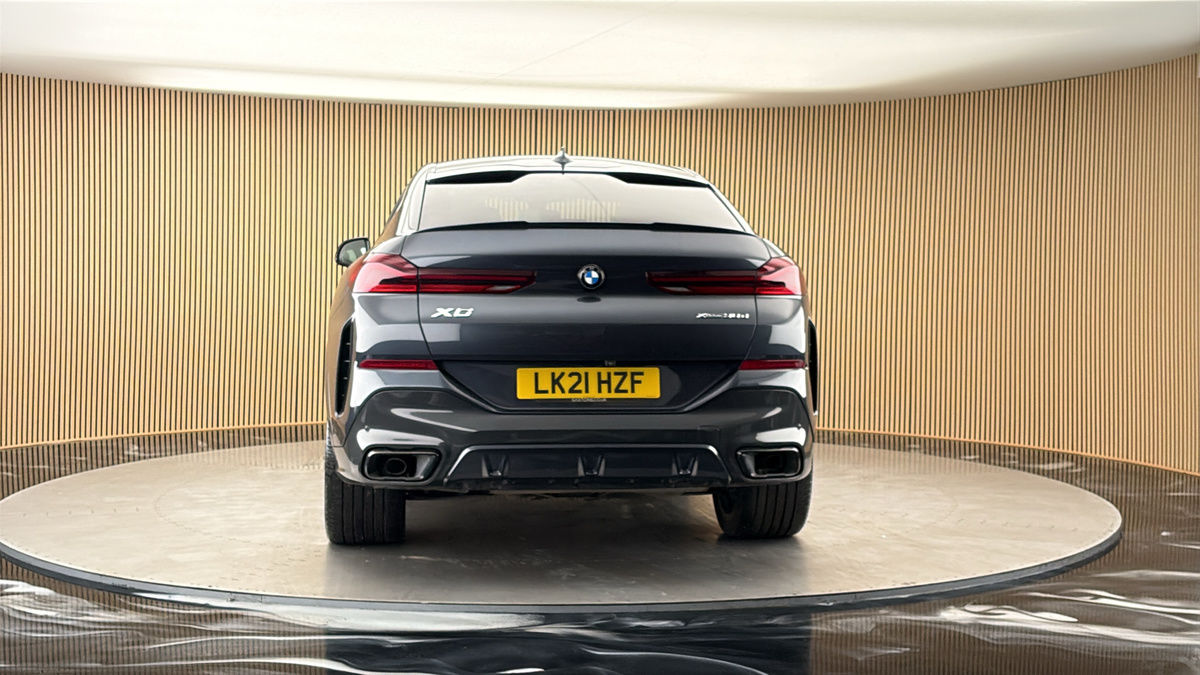 More views of BMW X6