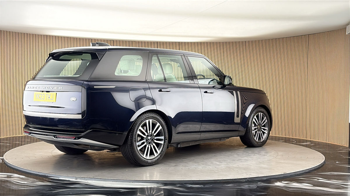 Land Rover Range Rover Image 21