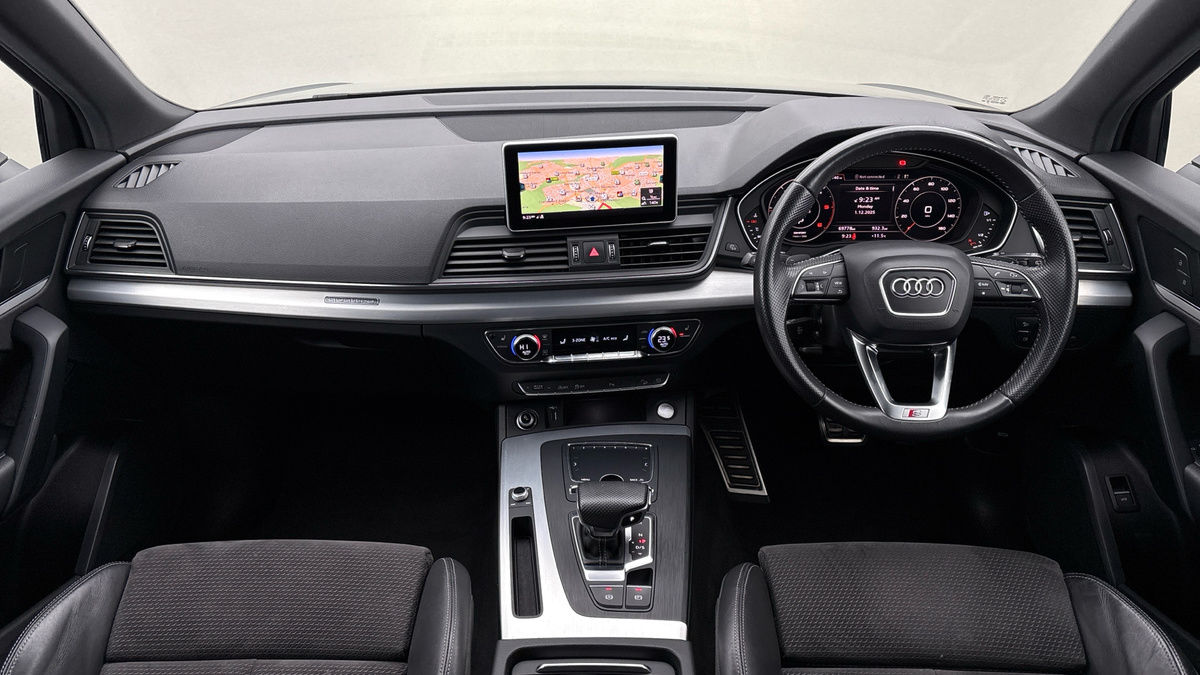 Audi Q5 Image 12