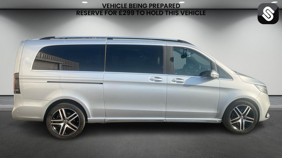Mercedes-Benz V Class Image 5