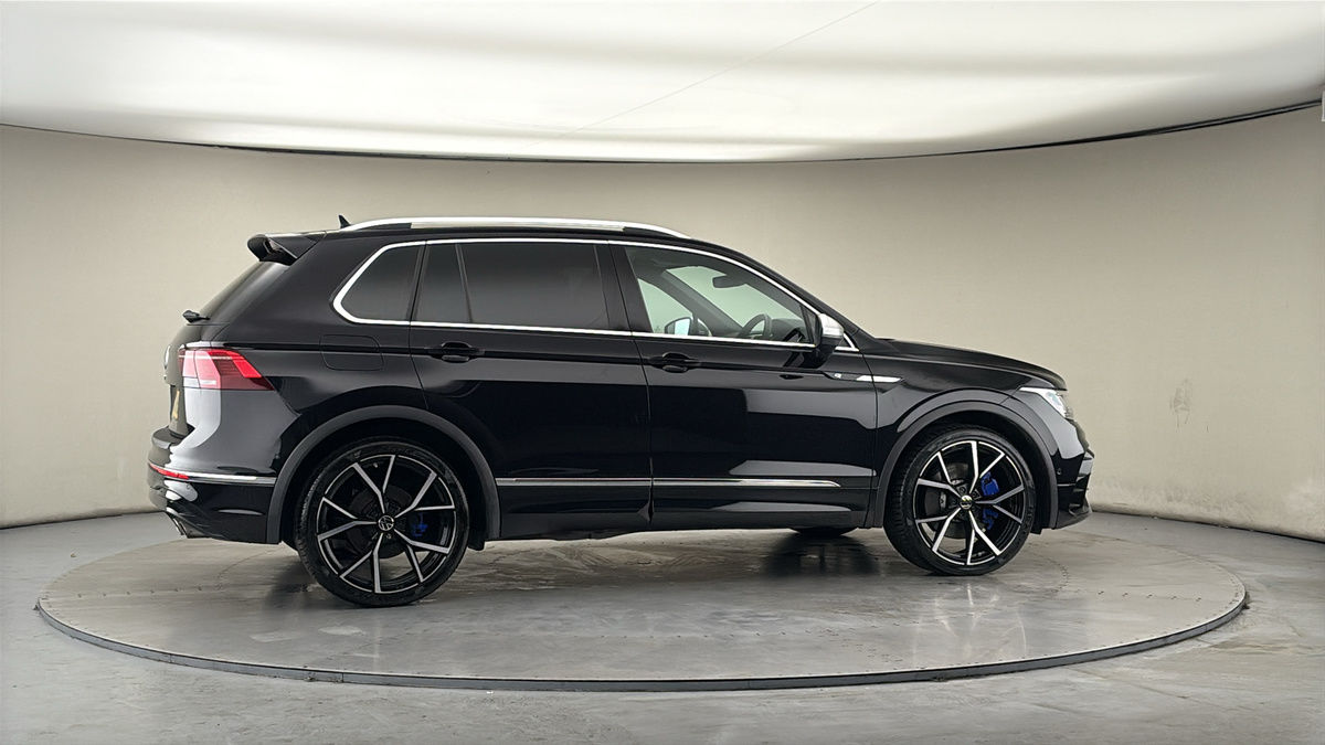 More views of Volkswagen Tiguan