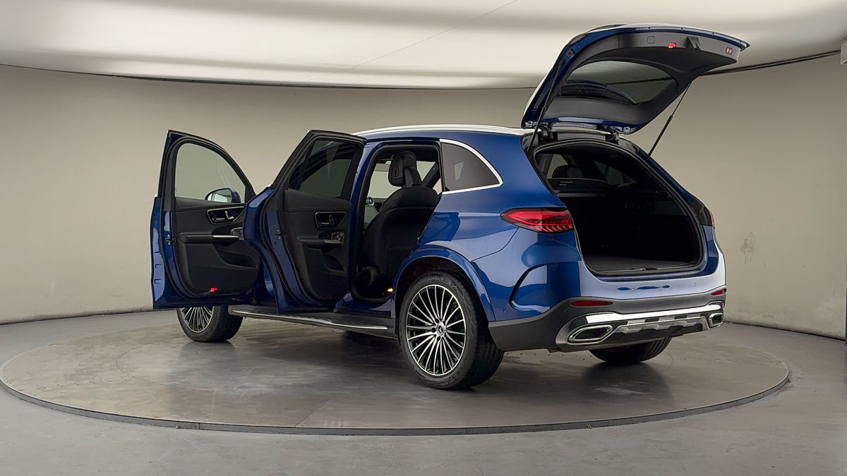 More views of Mercedes-Benz GLC