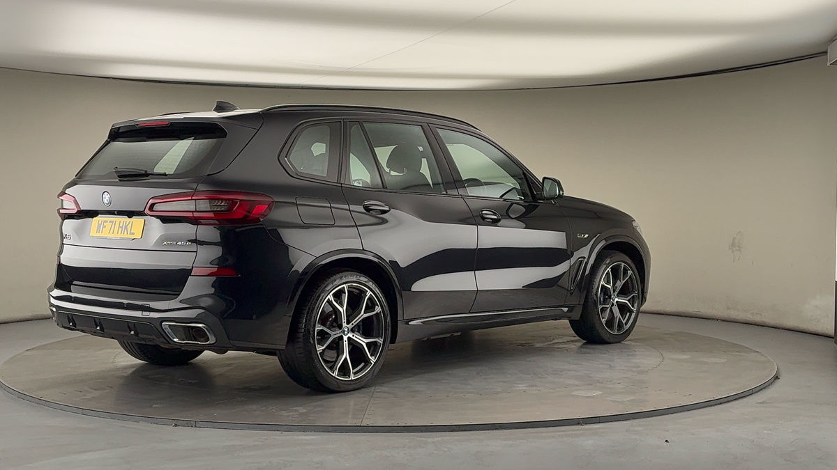 BMW X5 Image 21