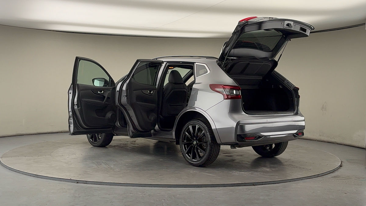 More views of Nissan Qashqai