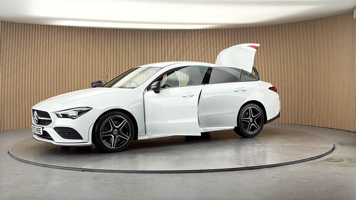 More views of Mercedes-Benz CLA