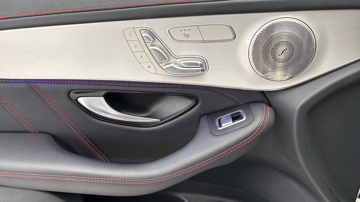 Mercedes-Benz GLC Image 19