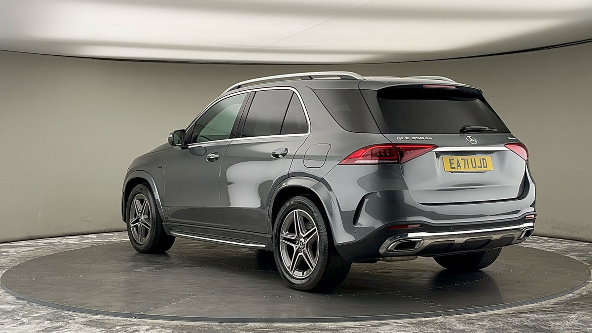 Mercedes-Benz GLE Image 2
