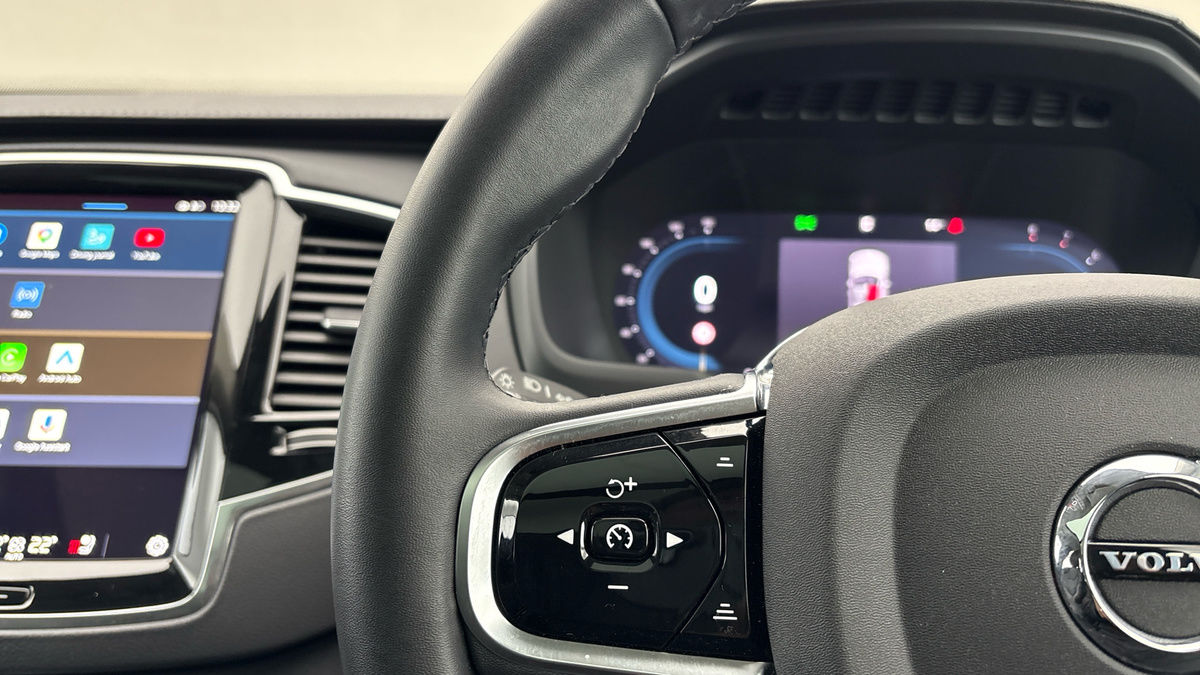 Volvo XC90 Image 13