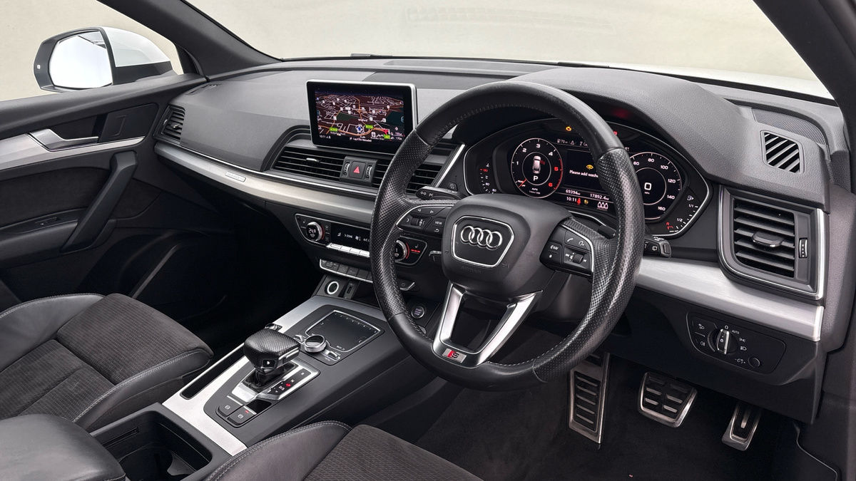 Audi Q5 Image 5