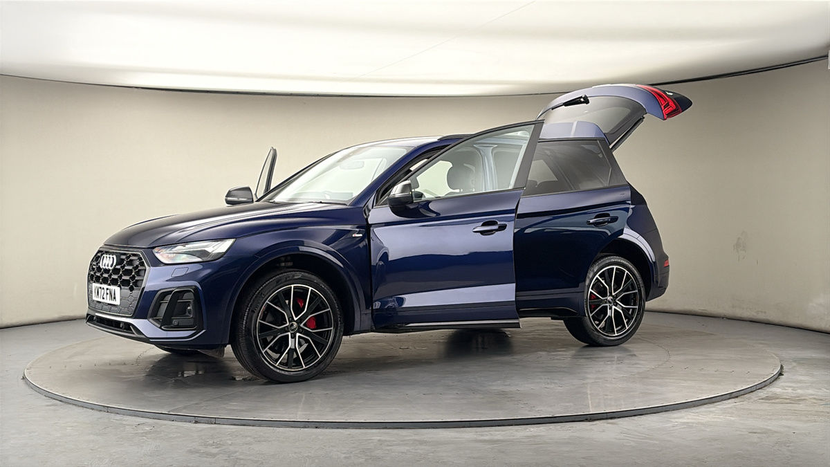 More views of Audi Q5