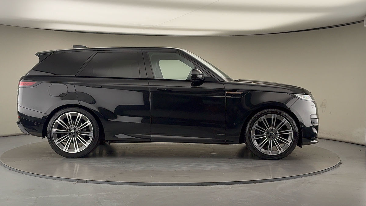 Land Rover Range Rover Sport Image 16