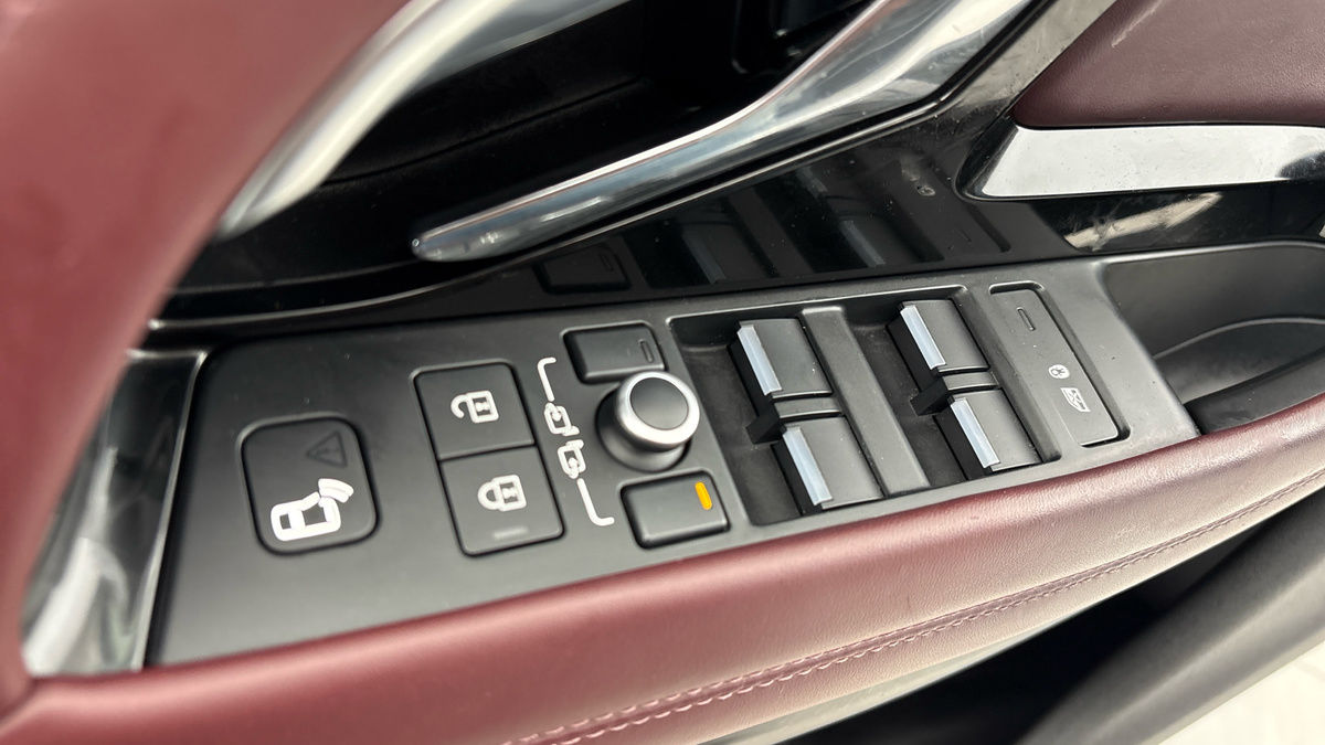 Land Rover Range Rover Evoque Image 26