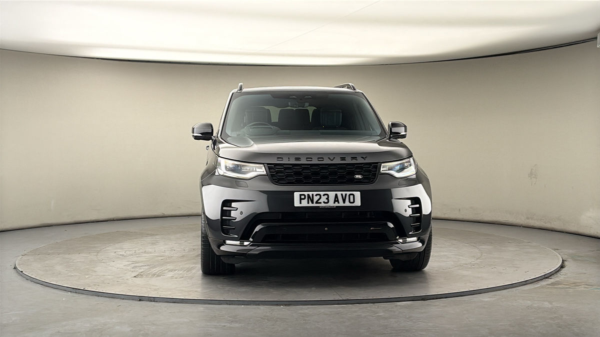 More views of Land Rover Discovery