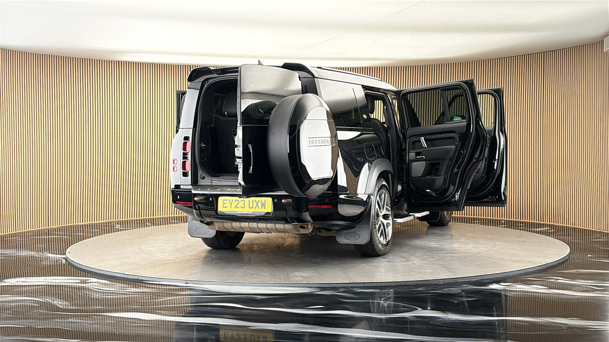More views of Land Rover Defender 130