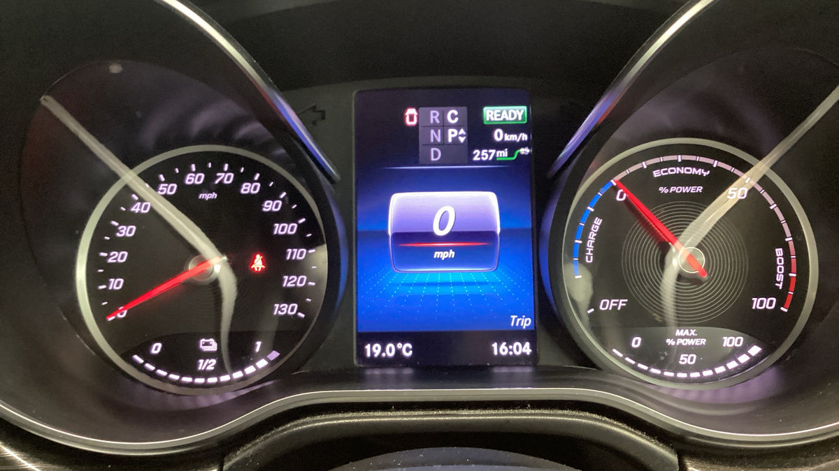 Mercedes-Benz EQV Image 10