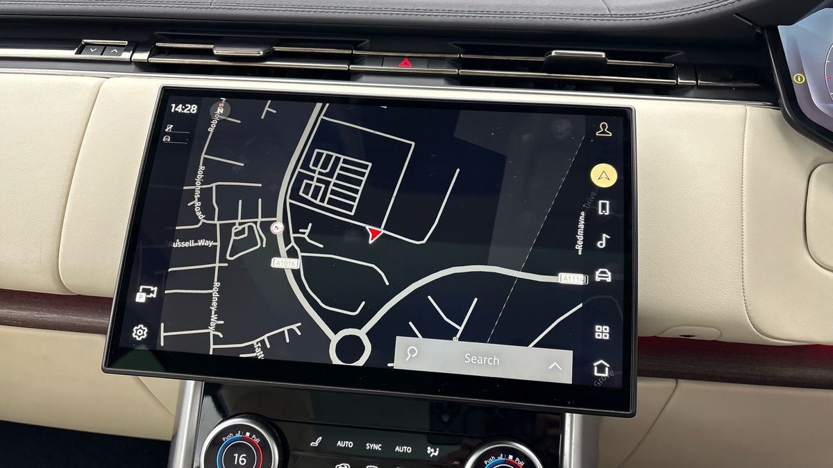 Land Rover Range Rover Image 17