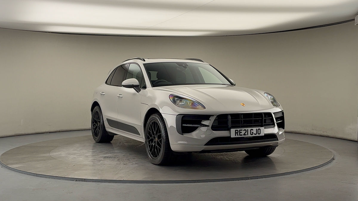 More views of Porsche Macan