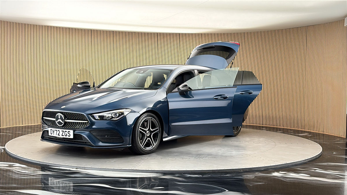 More views of Mercedes-Benz CLA