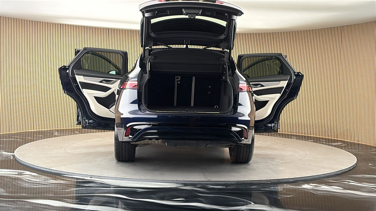 More views of Jaguar F-PACE