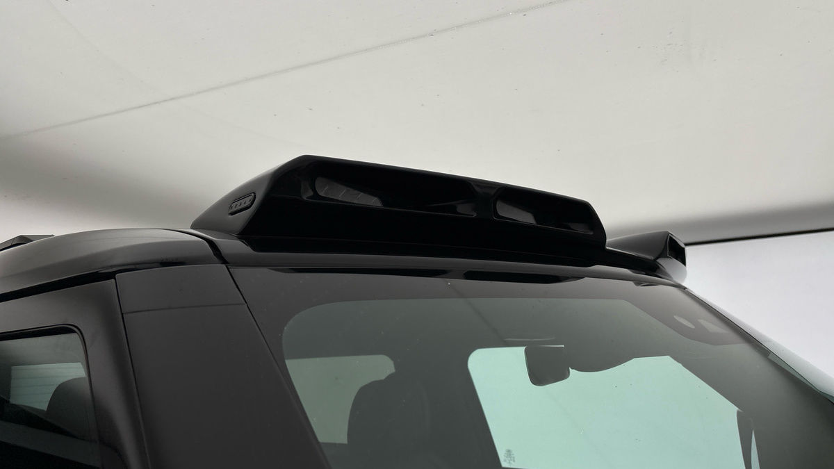 Land Rover Defender 90 Urban Image 27