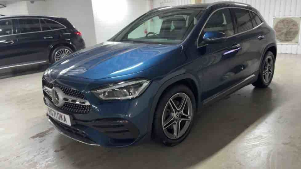 More views of Mercedes-Benz GLA