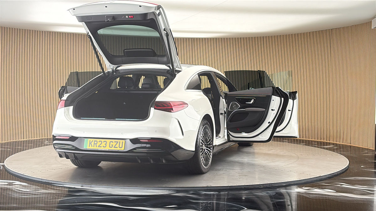 More views of Mercedes-Benz EQS