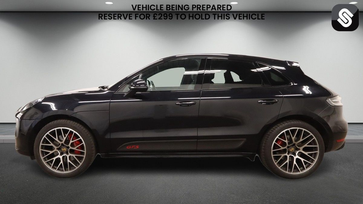 Porsche Macan Image 6