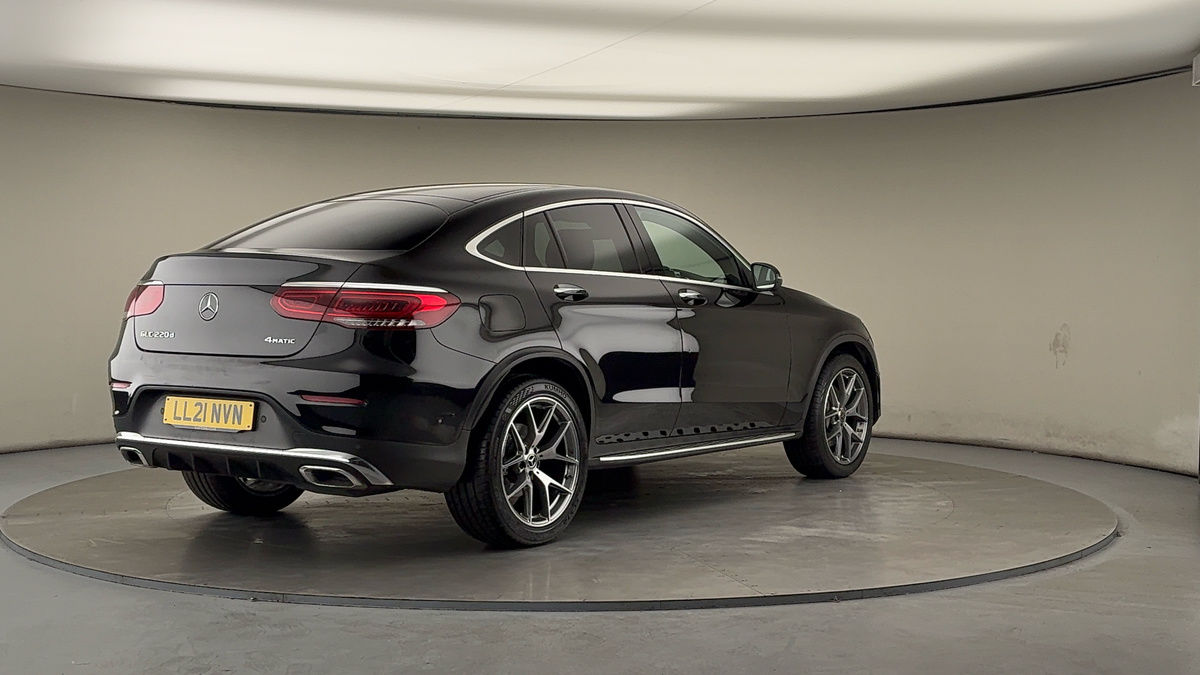 More views of Mercedes-Benz GLC