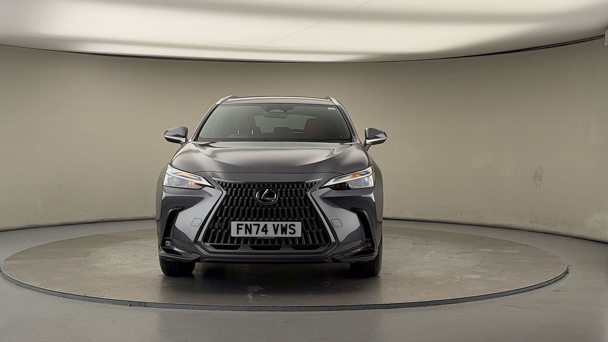 Lexus NX Image 3